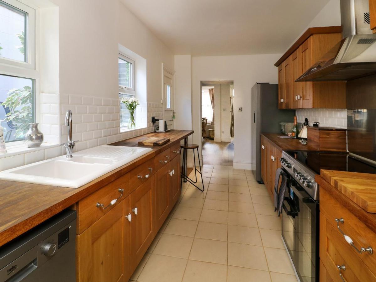 Seafarers Villa Scarborough Exteriör bild